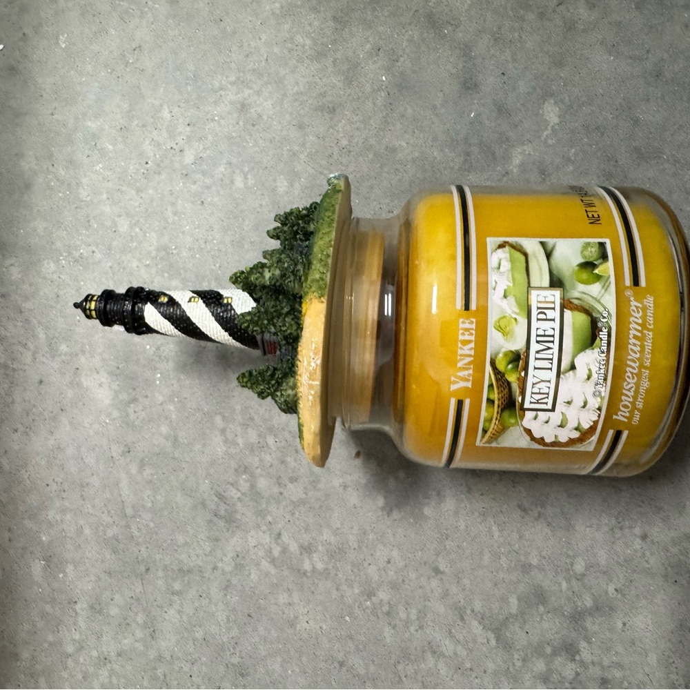 Yankee Candle Key Lime Pie Yellow